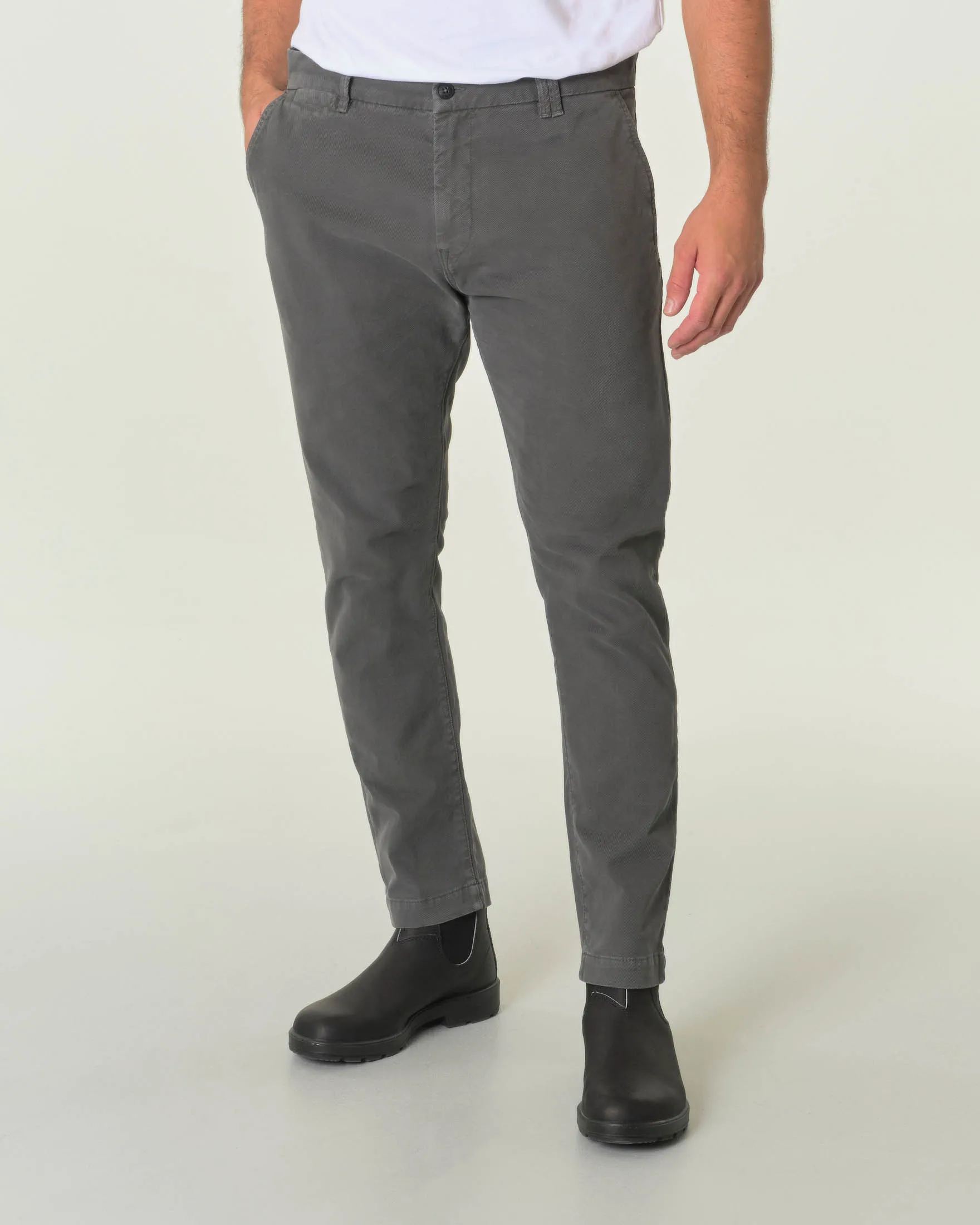 Pantalone chino grigio in tessuto diagonale di cotone stretch