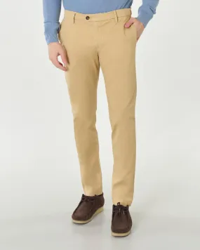 Pantaloni chino beige in tessuto cover di cotone stretch leggero